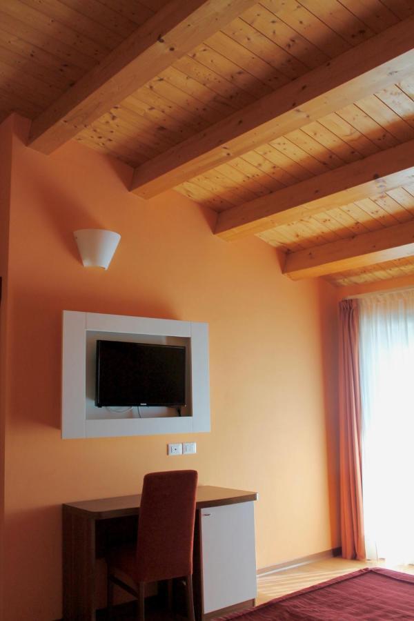Hotel Vienna Caorle Luaran gambar