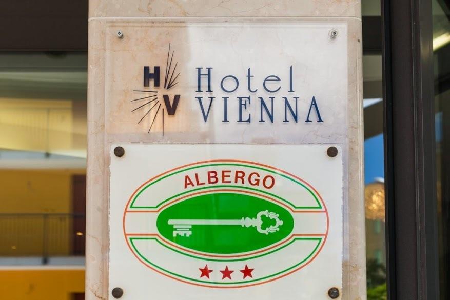 Hotel Vienna Caorle Luaran gambar