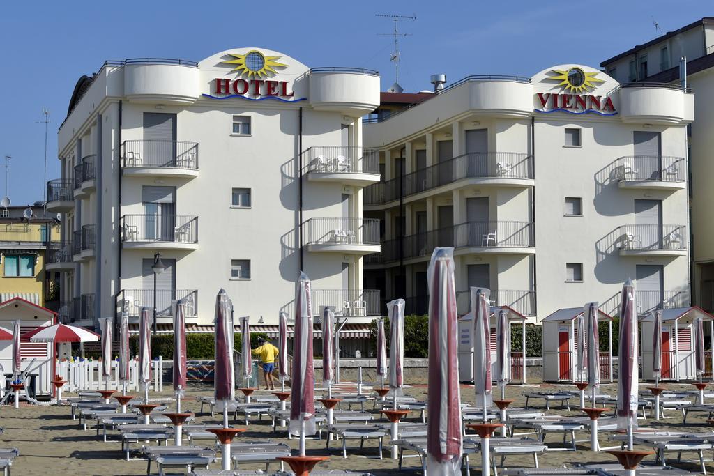 Hotel Vienna Caorle Luaran gambar